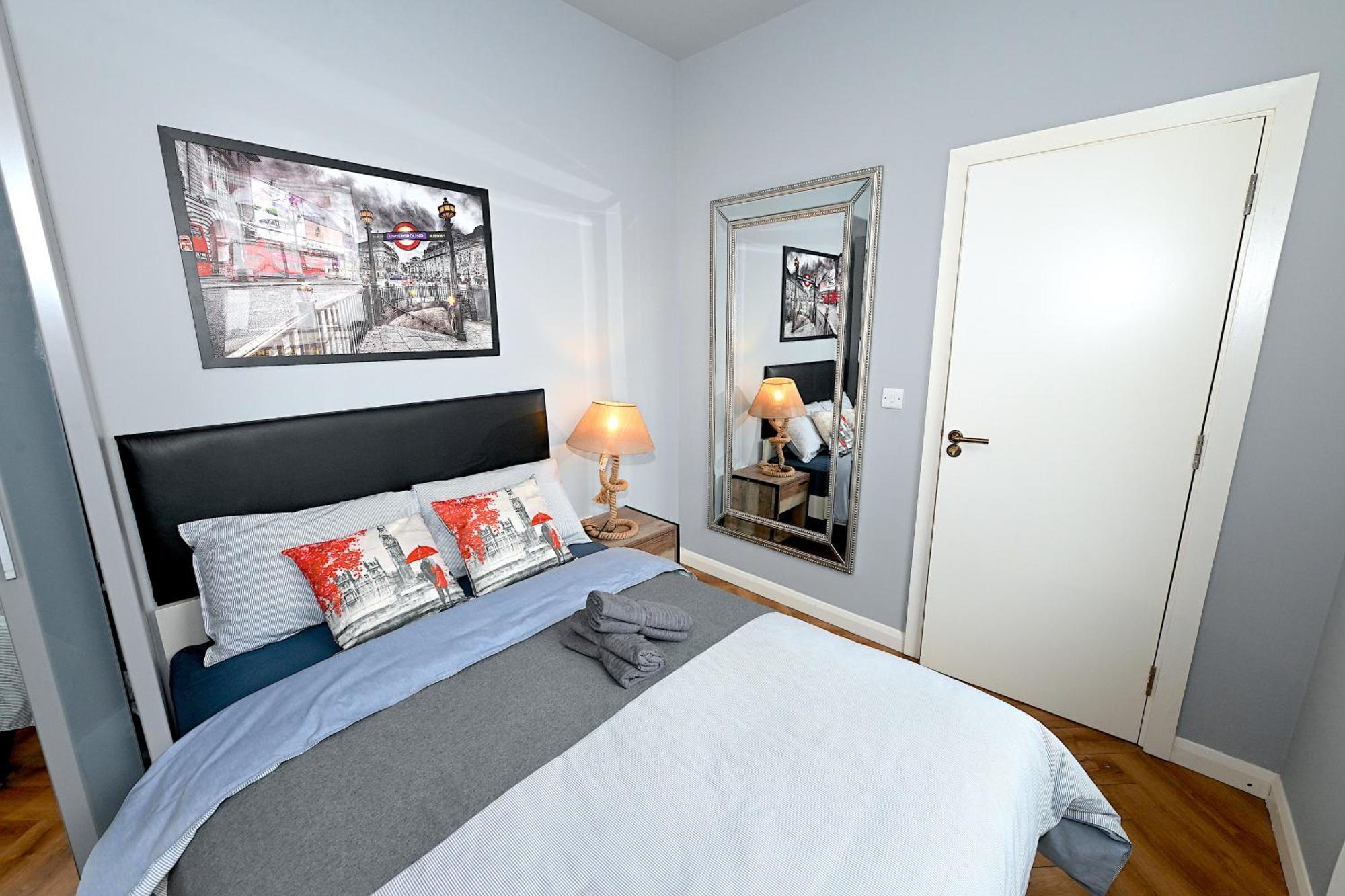 1 Bedroom Flat In Wood Green Piccadilly Line Londra Esterno foto