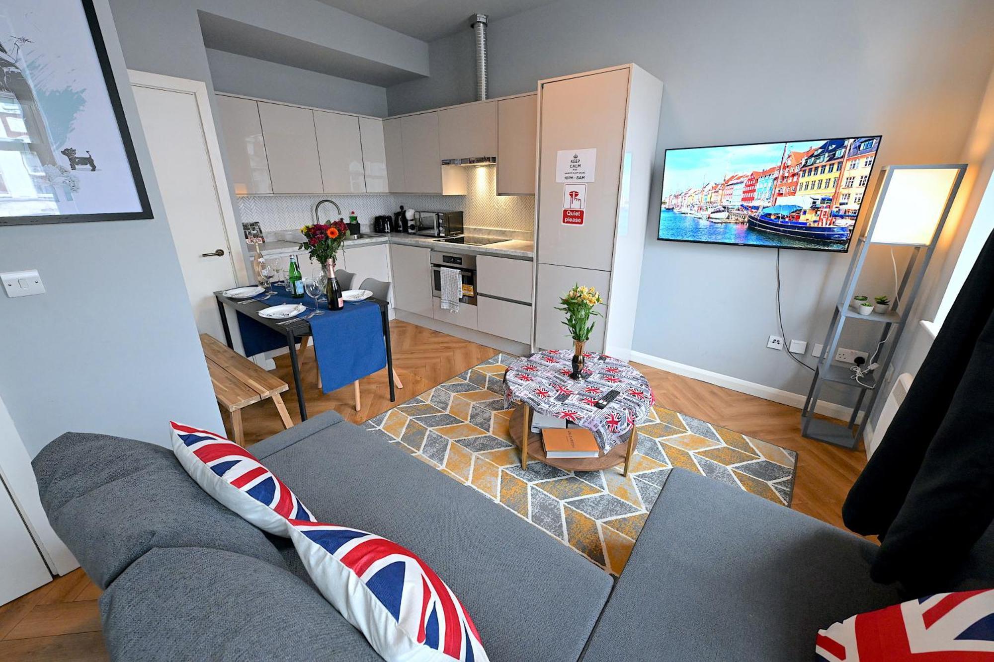 1 Bedroom Flat In Wood Green Piccadilly Line Londra Esterno foto