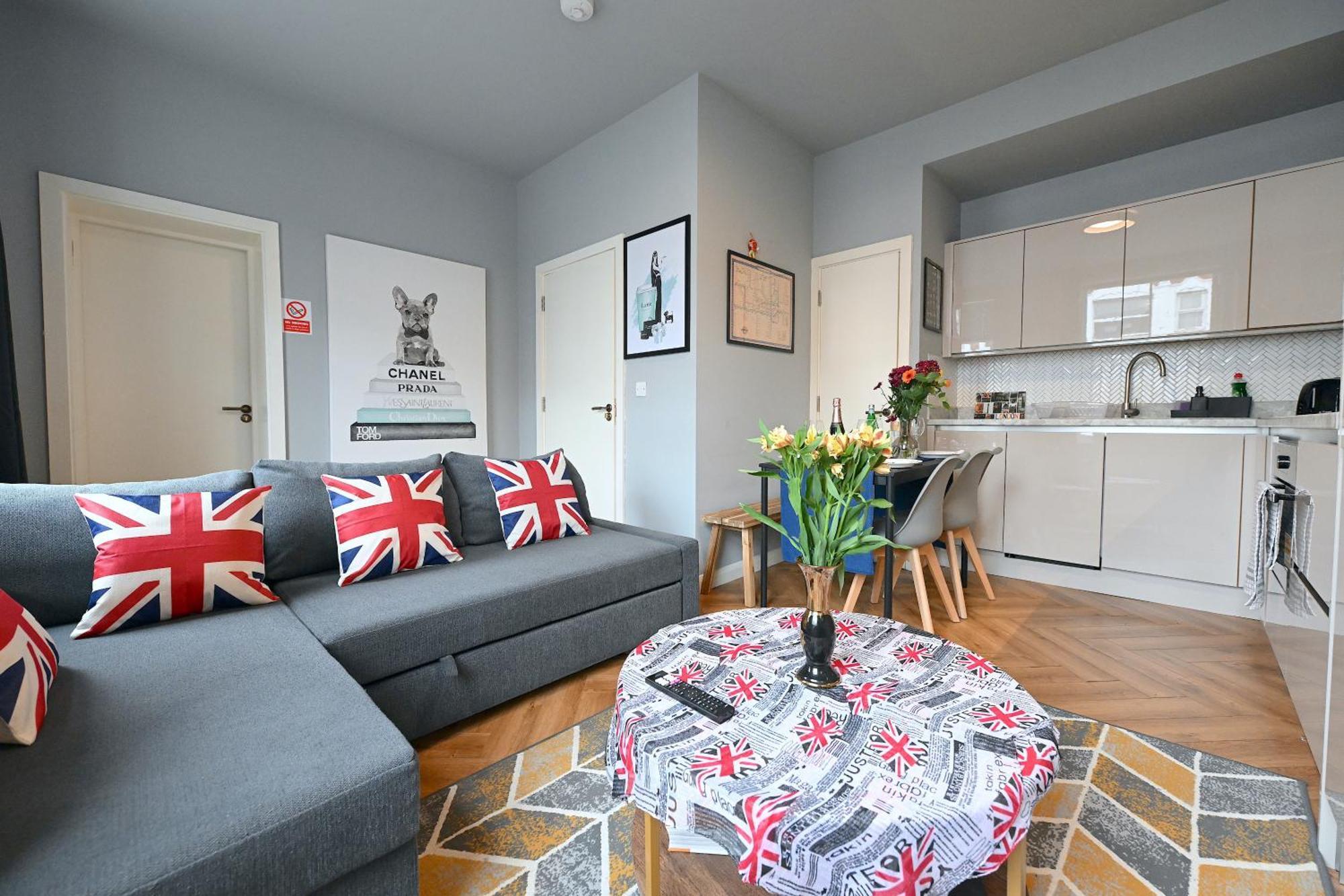 1 Bedroom Flat In Wood Green Piccadilly Line Londra Esterno foto